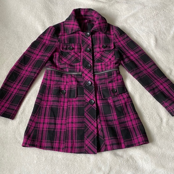 Jackets & Blazers - Fuchsia and black pea coat with zipper accent